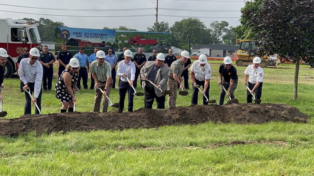Weigand team and others breaking ground