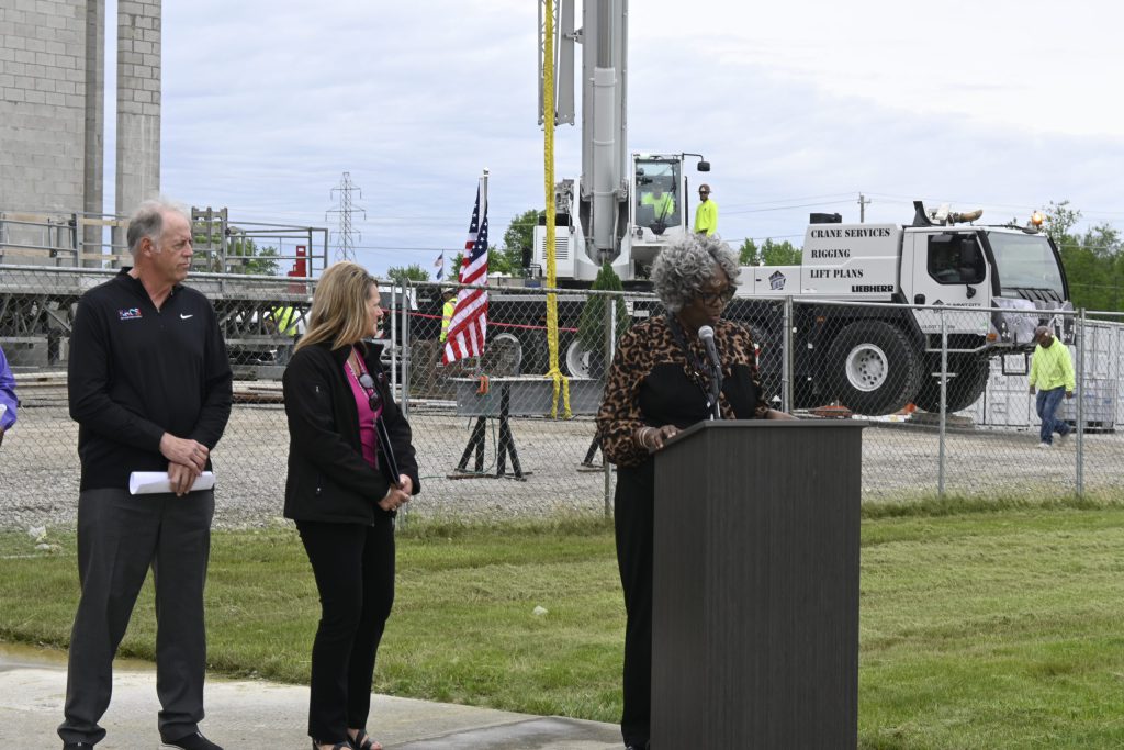 Paul Harding Steel Topping | Weigand Construction Event Kickoff